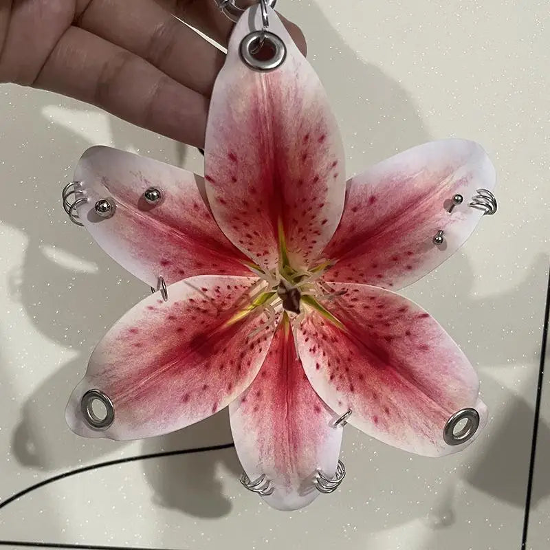 Creative Simulation Flower Alloy Keychain for Men Women Hiphop Cool Orchid Lily Keychain Fashion Backpack Decoration Accessories