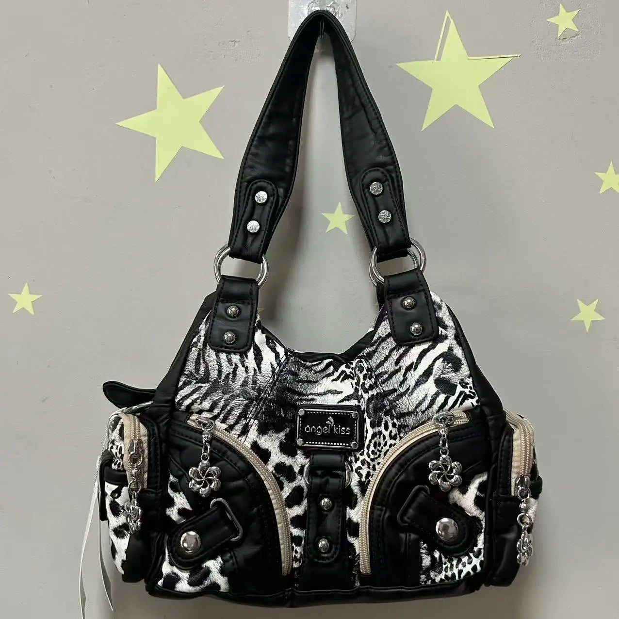 Angel kiss handbag 👜