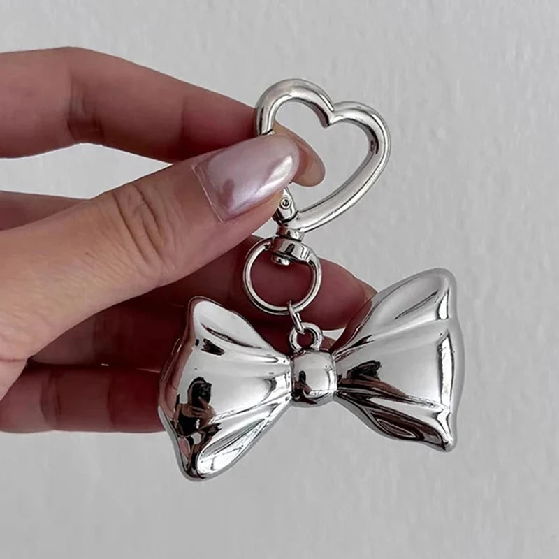 2025 Y2K Sweet Punk Big Bowknot Keychain for Women Girls Smooth Metal Heart Love Buckle Bow Pendant Bag Decoration Accessories