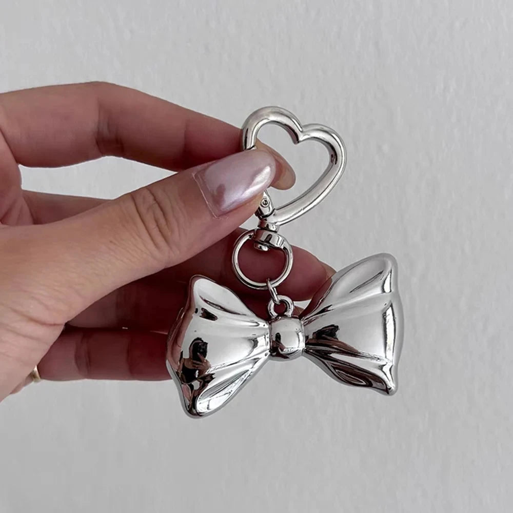 2025 Y2K Sweet Punk Big Bowknot Keychain for Women Girls Smooth Metal Heart Love Buckle Bow Pendant Bag Decoration Accessories