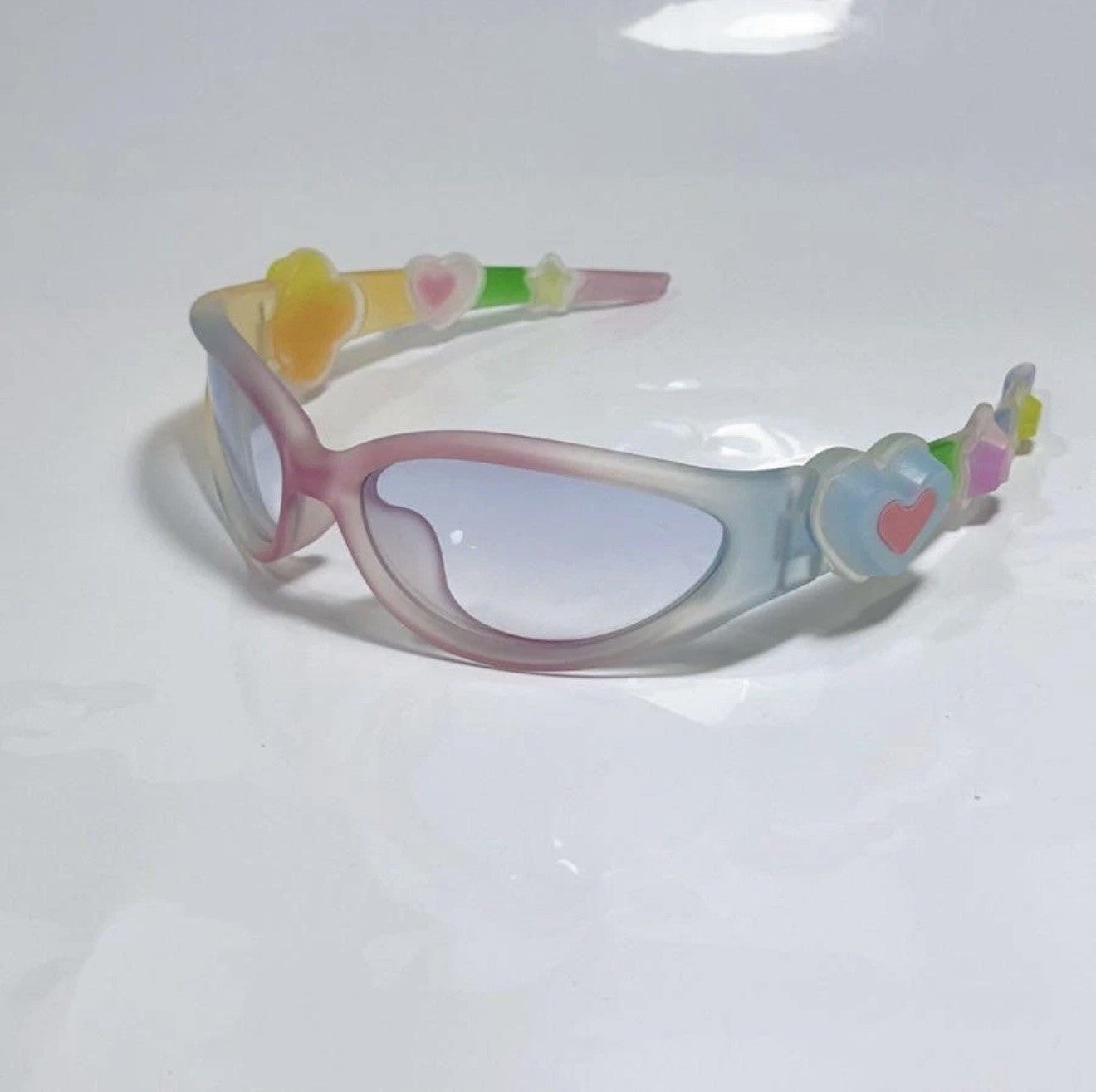 GENTLE MONSTER GUMMY MG1 Sunglasses – Worn by Hiroomi Tosaka BTS Eyewear Korea